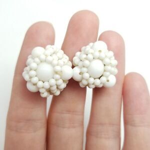Vintage White Beaded Cluster Clip On Earrings, Floral Shape, Retro Estate